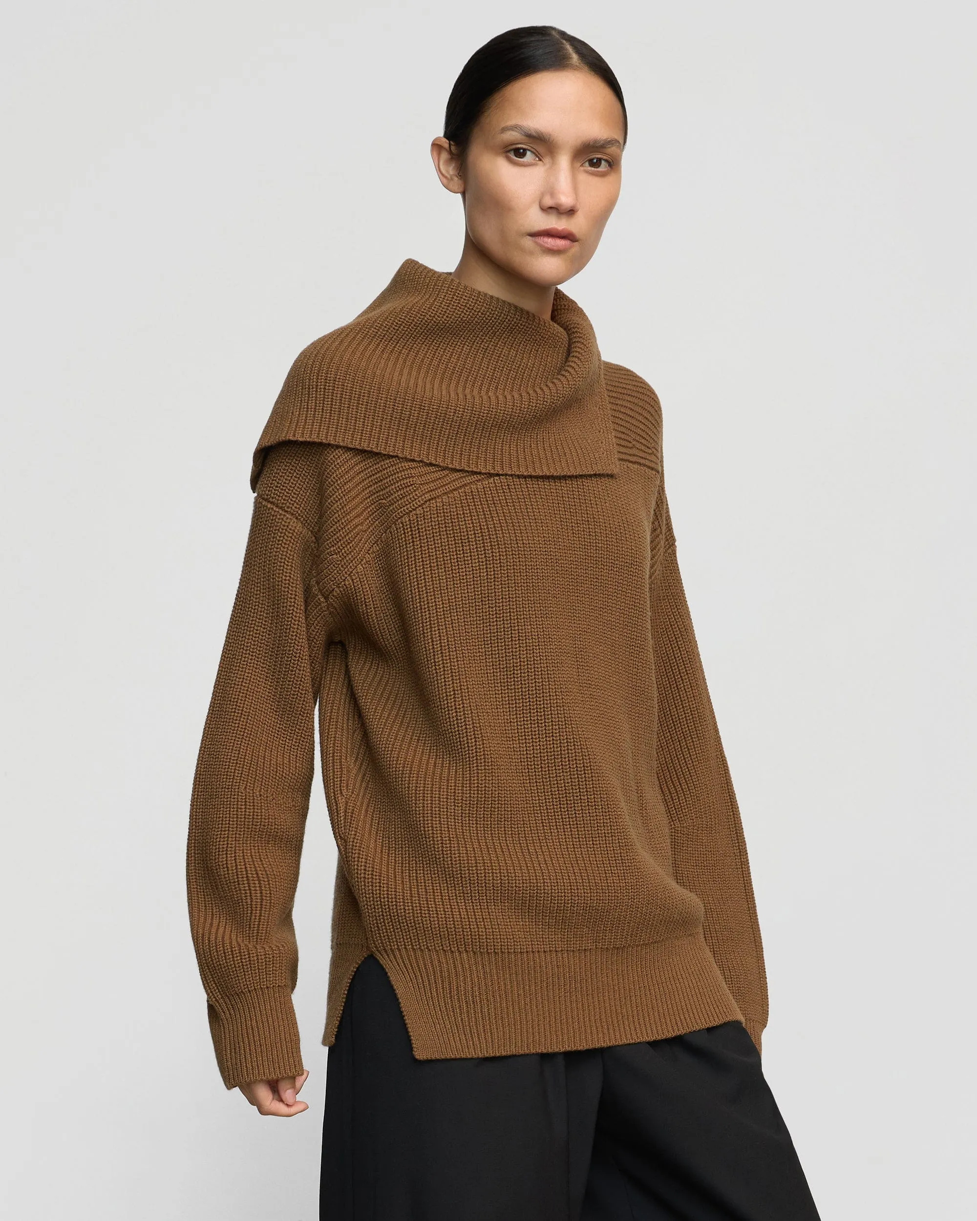 Ezra Organic Cotton-Wool Foldover-Collar Sweater